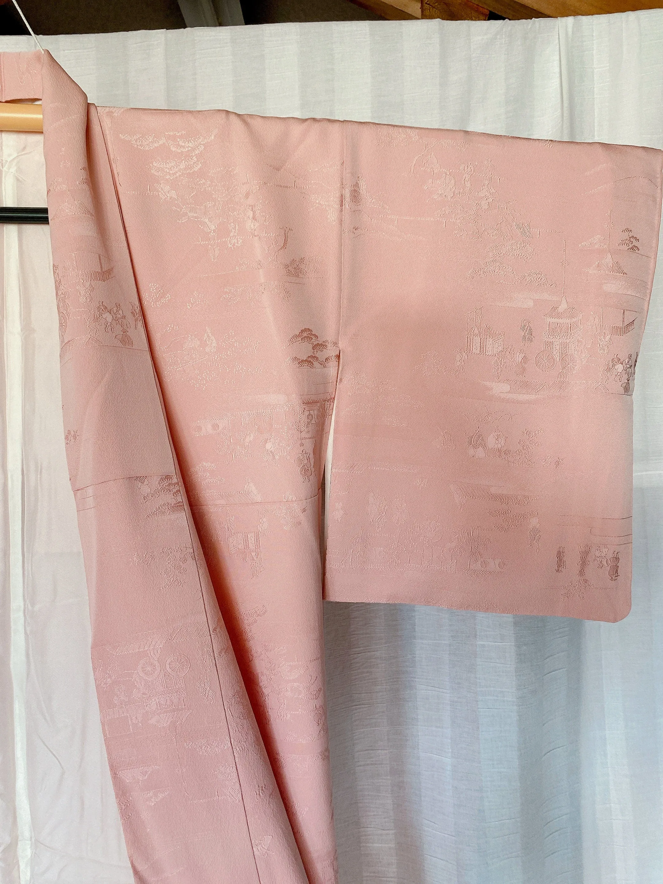Authentic Kimono, Silk robe, Jujube Pattern, Komon, Deessing gown, Japanese style, Traditional wear from Japan, Sumie, Suibokuga