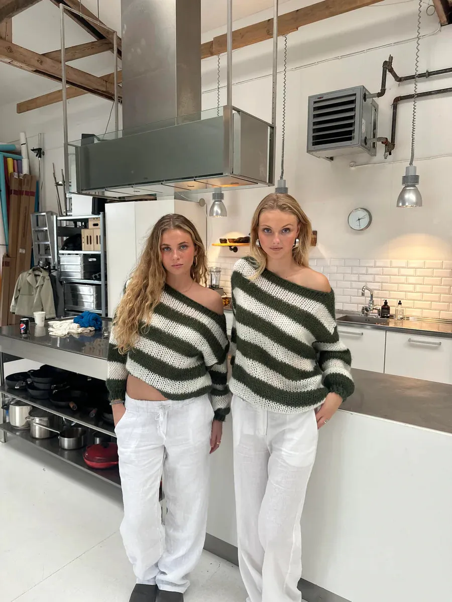 Brit & Boho™ I Berlin Knit sweater