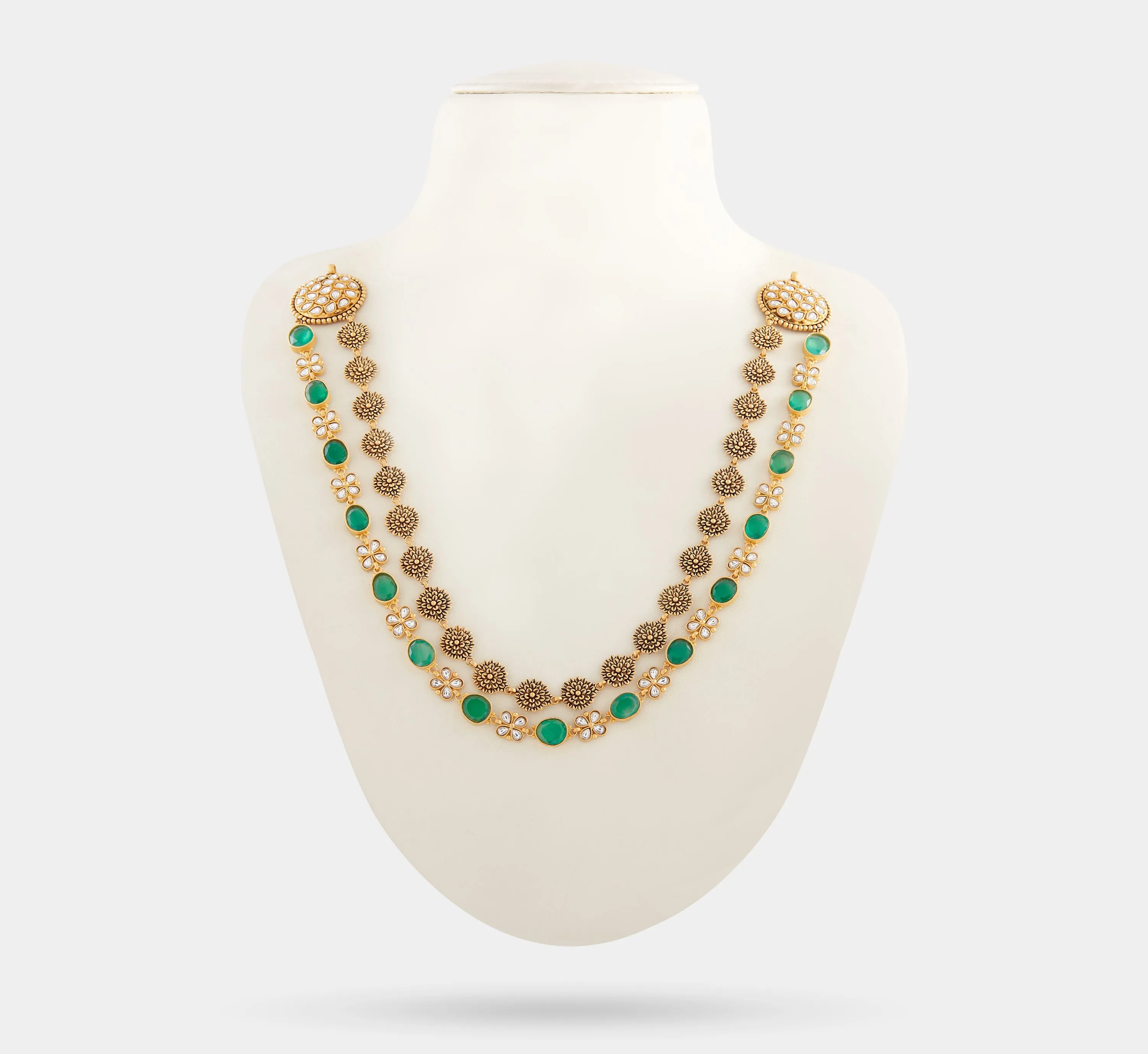 Charming layer necklace