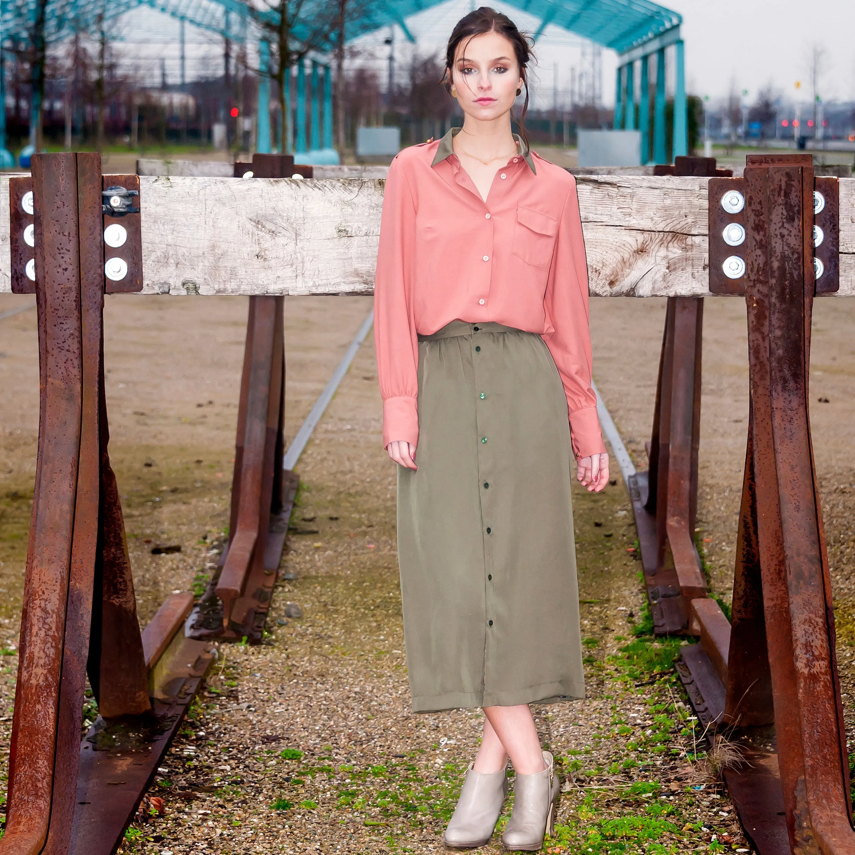 Elba skirt khaki - Last size 42