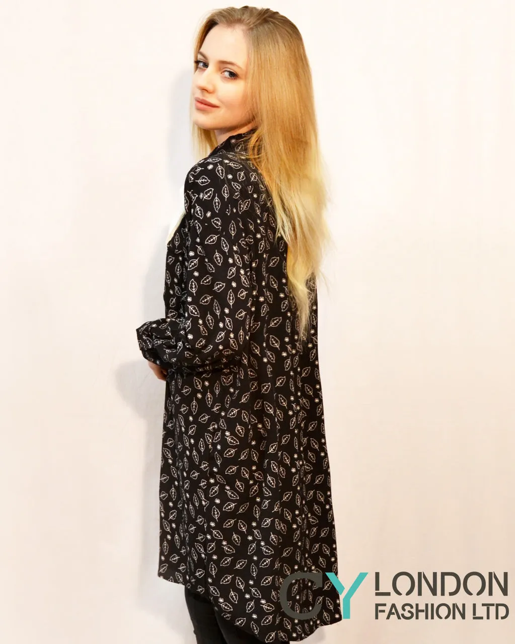 Leaves print shirt dress with scarf (Black)