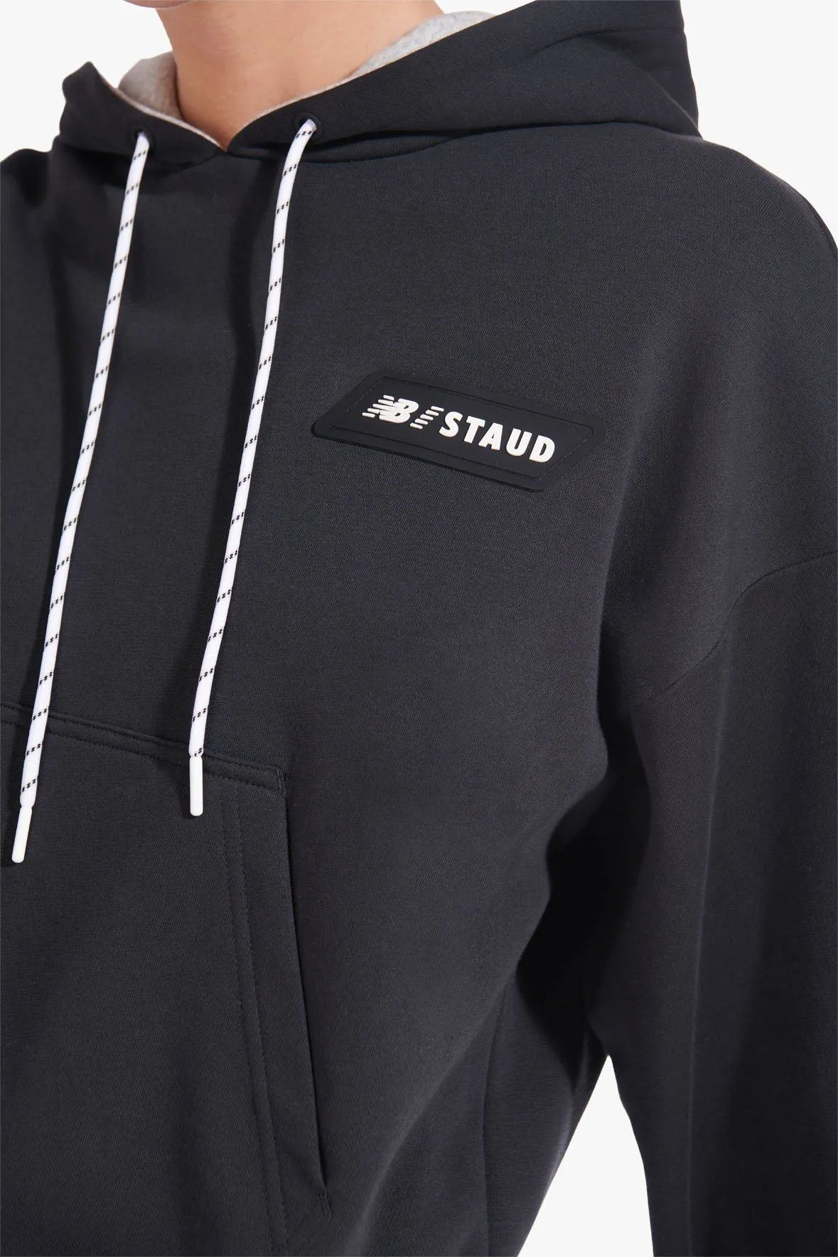 NB x STAUD COLORBLOCK SWEATSHIRT | BLACK