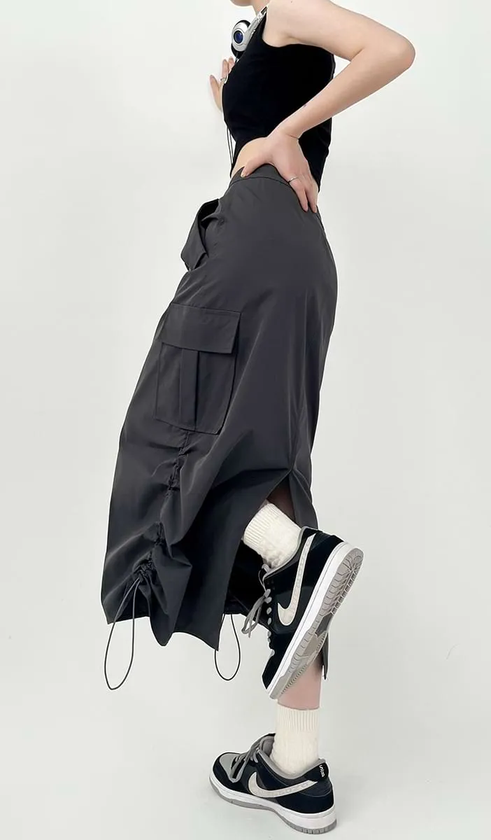Side Ruched Parachute Cargo Midi Skirt