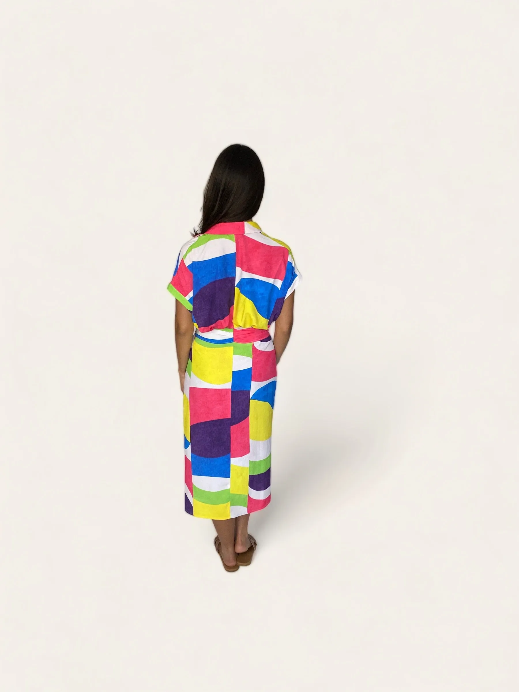 VERA SLEEVELESS SHIRT DRESS (WAVEY/MULTICOLOUR)