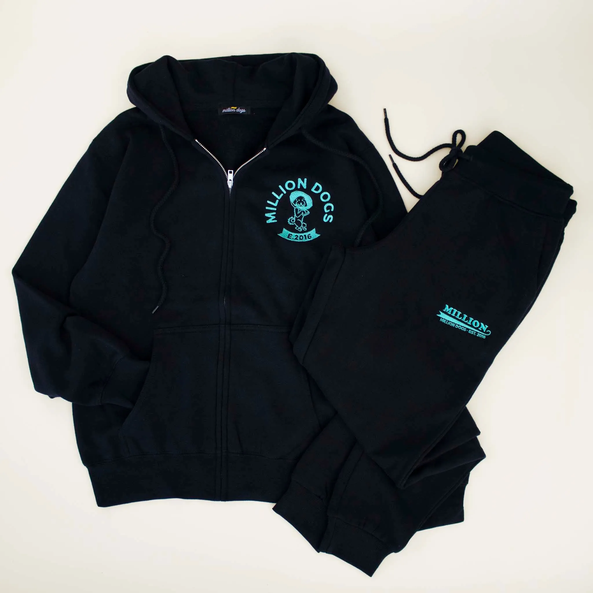 Women's Oversized Black Fleece Zip-Up Jacket